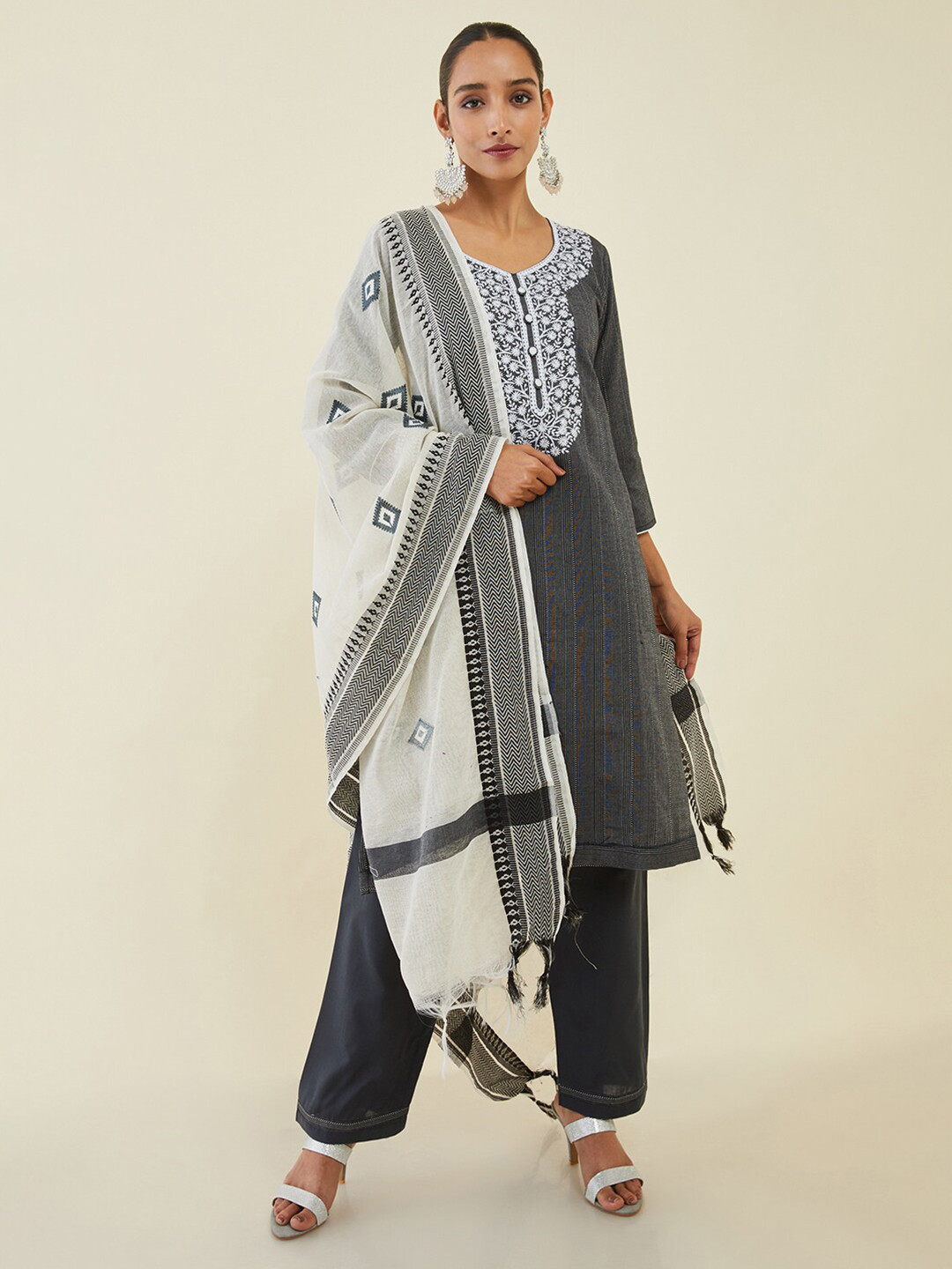 

Soch Embroidered Pure Cotton Unstitched Dress Material, Grey