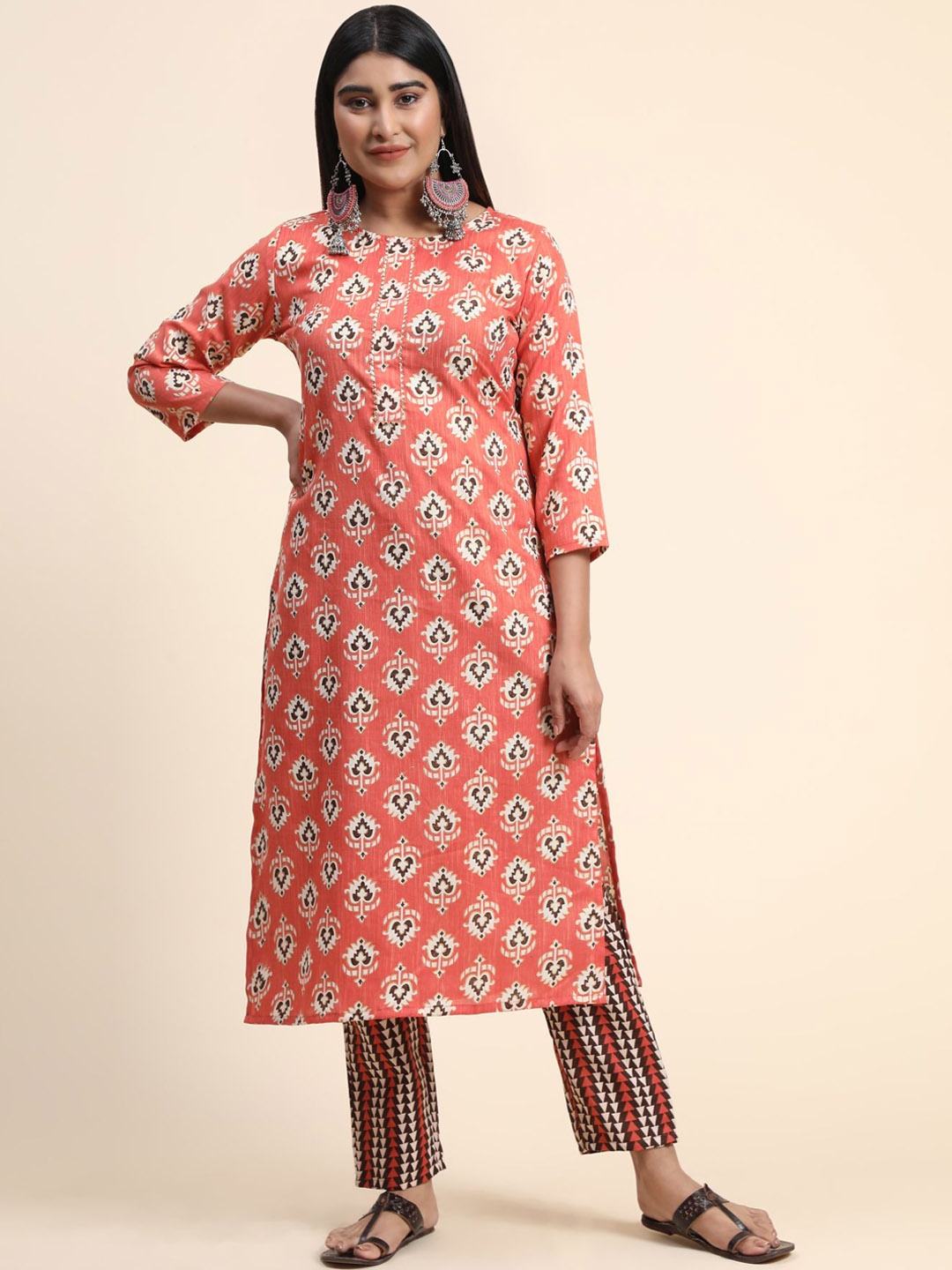

KALINI Women Peach-Coloured Ethnic Motifs Printed Kurta with Pyjamas
