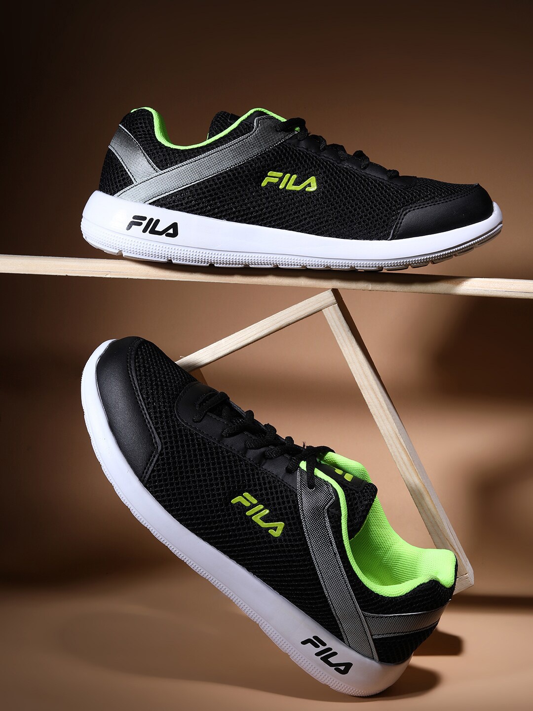 

FILA Men Lace-Ups Running Sports Shoes, Black