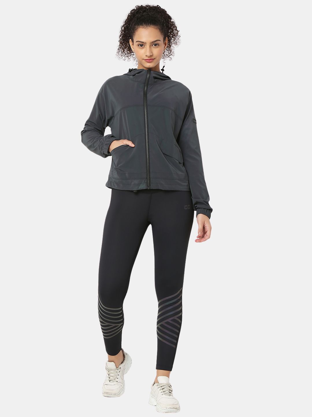

Silvertraq Women Lightweight Anti Odour Sporty Jacket, Pink