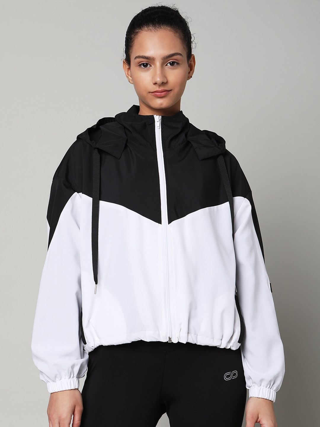 

Silvertraq Women Colourblocked Lightweight Bomber Jacket, Black