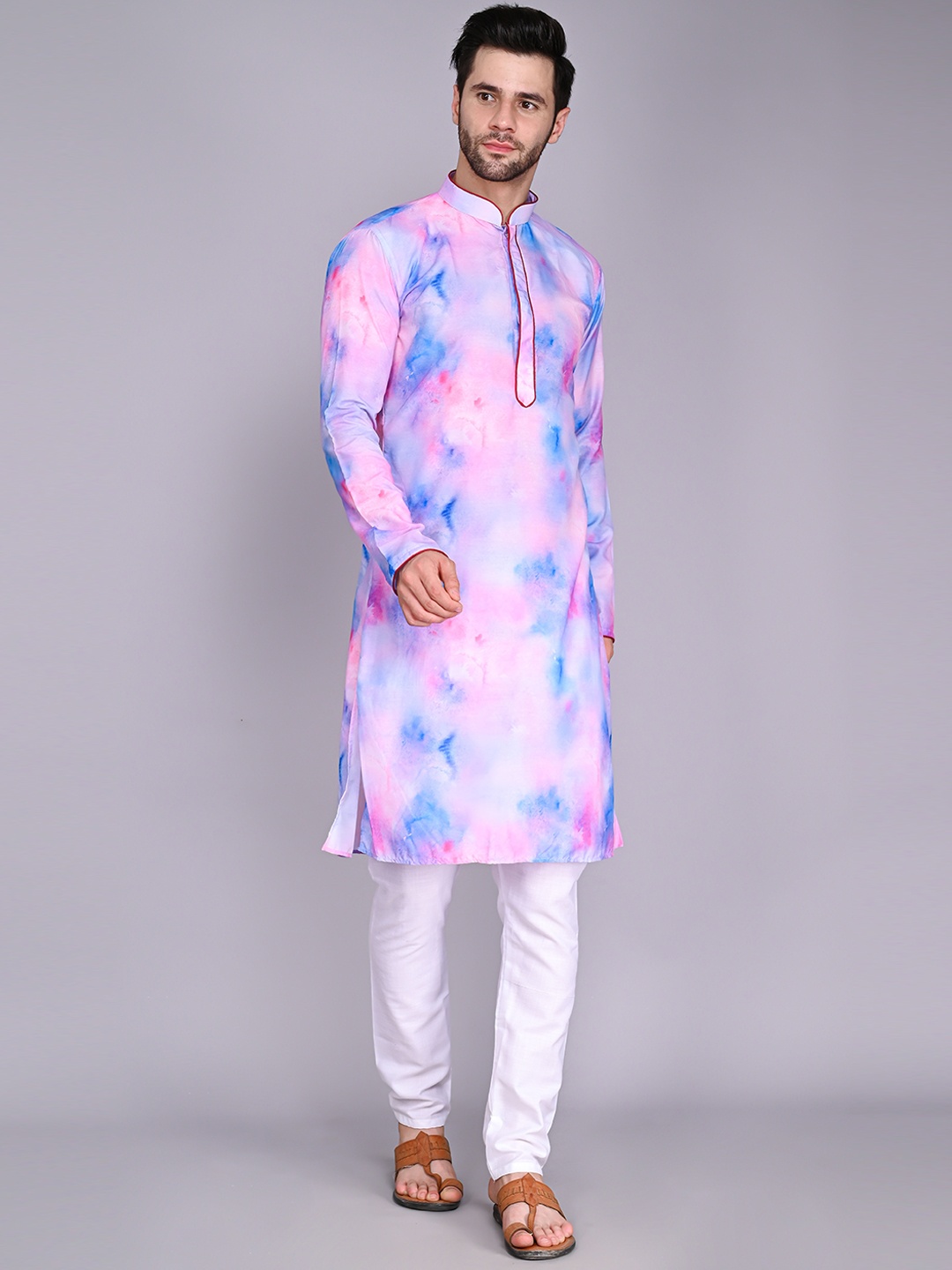 

VESHAM Men Mandarin Collar Dyed Kurta with Churidar, Pink