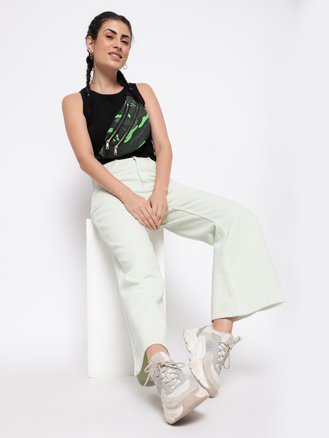 

Belliskey Women High-Rise Flared Fit Jeans, Off white