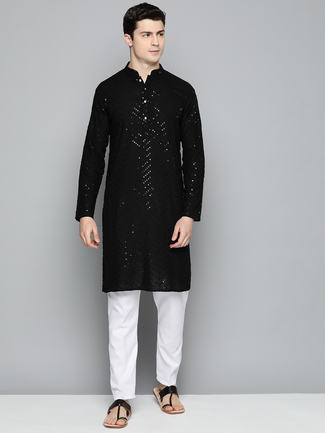 

Jompers Men Embroidered Sequinned Pure Cotton Kurta with Pyjamas, Black