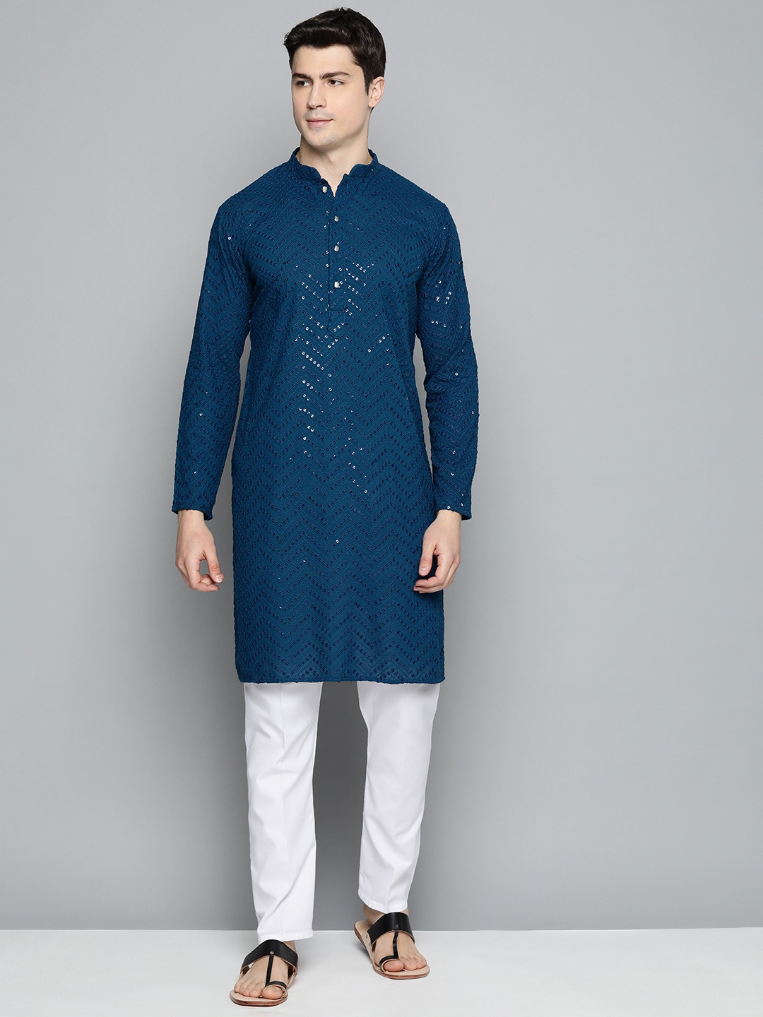 

Jompers Men Embroidered Sequinned Pure Cotton Kurta with Pyjamas, Blue