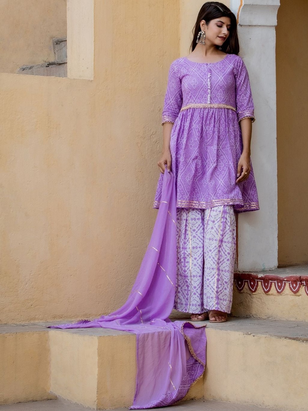 

HOUSE OF JAMOTI Women Bandhani Printed Pleated Kurta with Sharara & Dupatta, Lavender