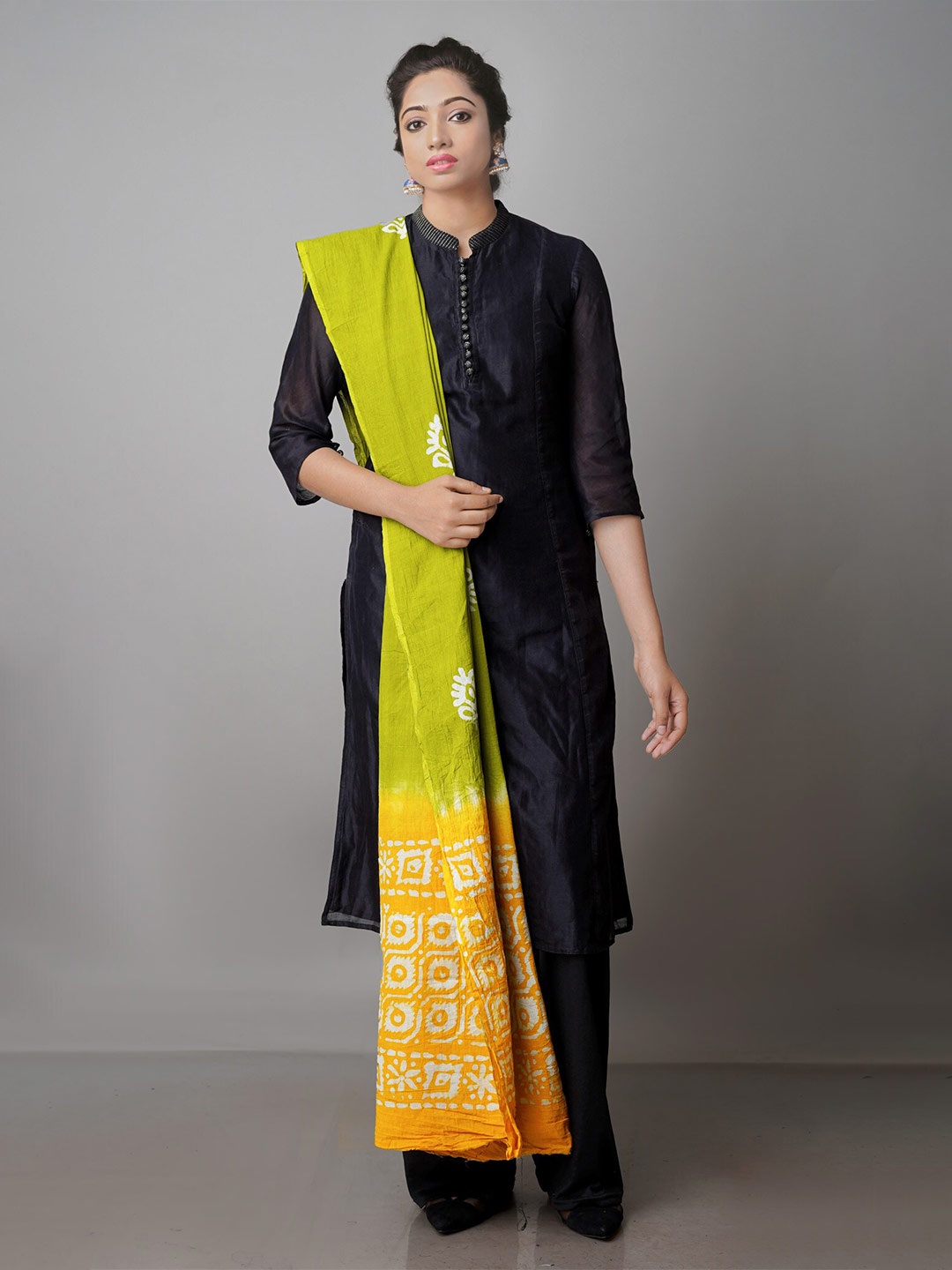

Unnati Silks Green & Yellow Ethnic Motifs Printed Pure Cotton Batik Dupatta