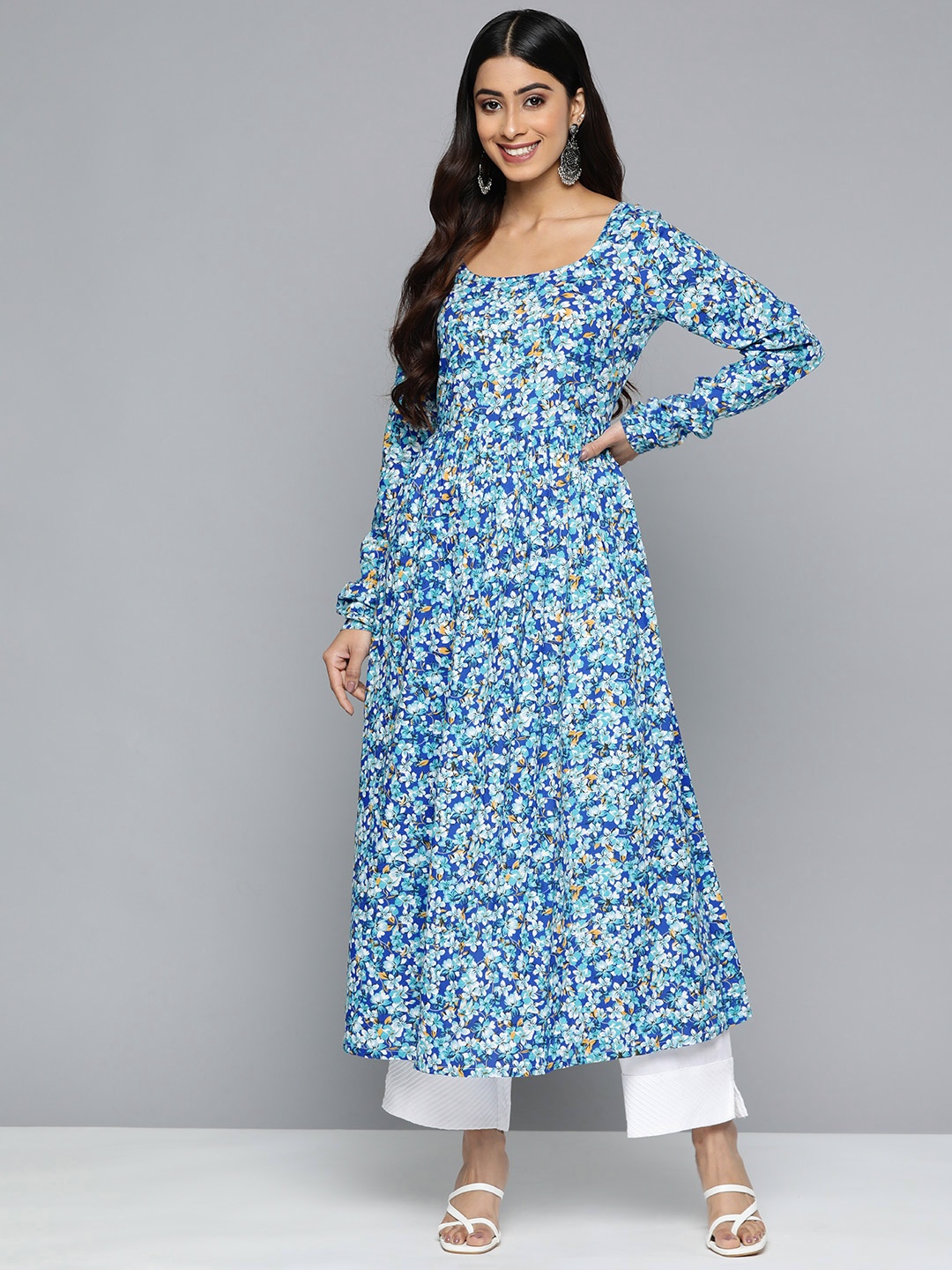 

HERE&NOW Women Floral Printed Scoop Neck Anarkali Kurta, Blue