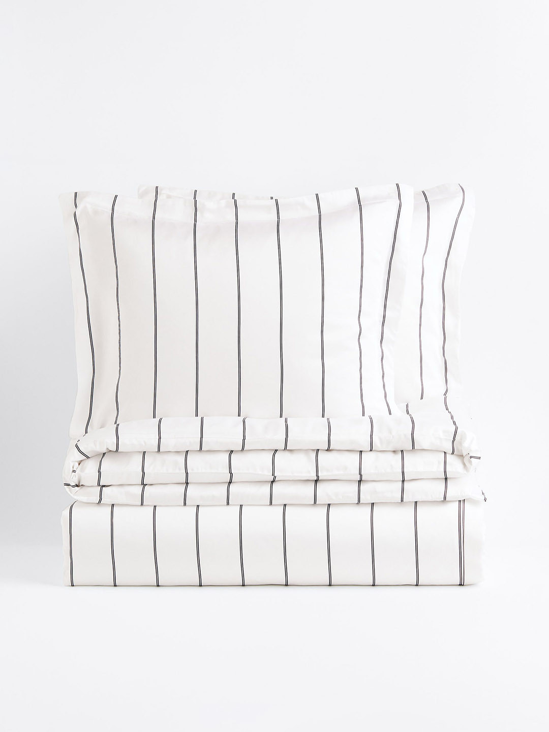

H&M White & Black Viscose Double Duvet Cover Set