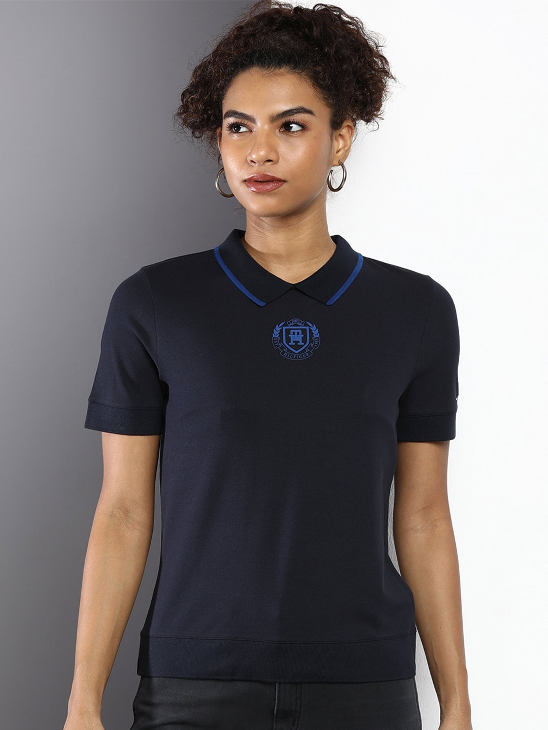 

Tommy Hilfiger Women Navy Blue V-Neck Applique T-shirt