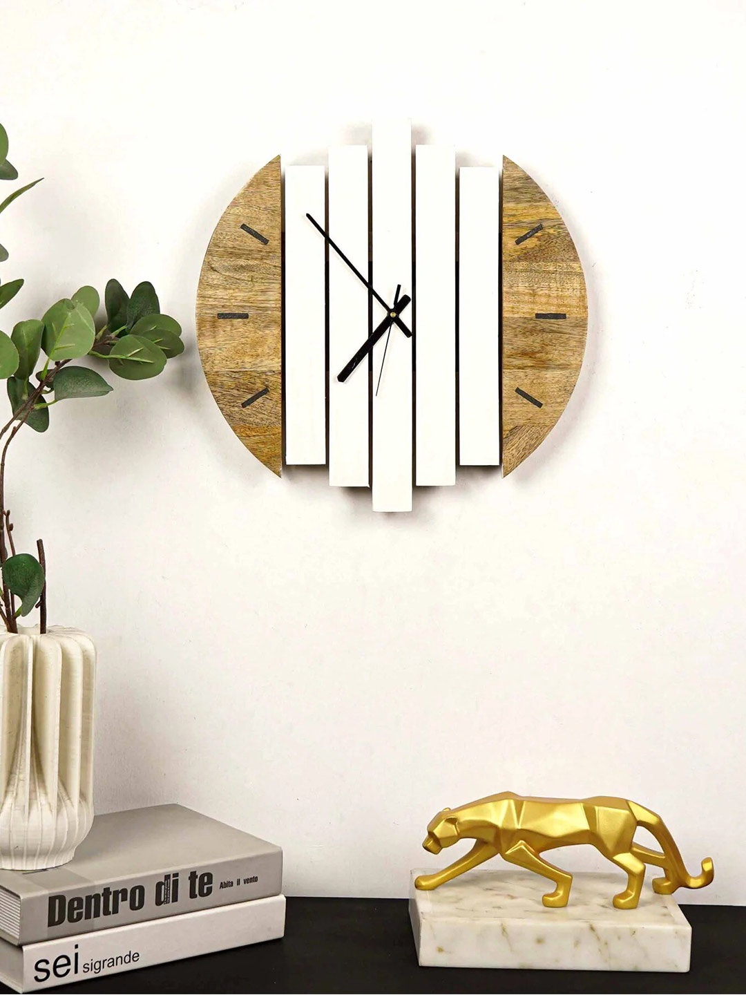 

THE ARTMENT White & Brown Contemporary Wall Clock