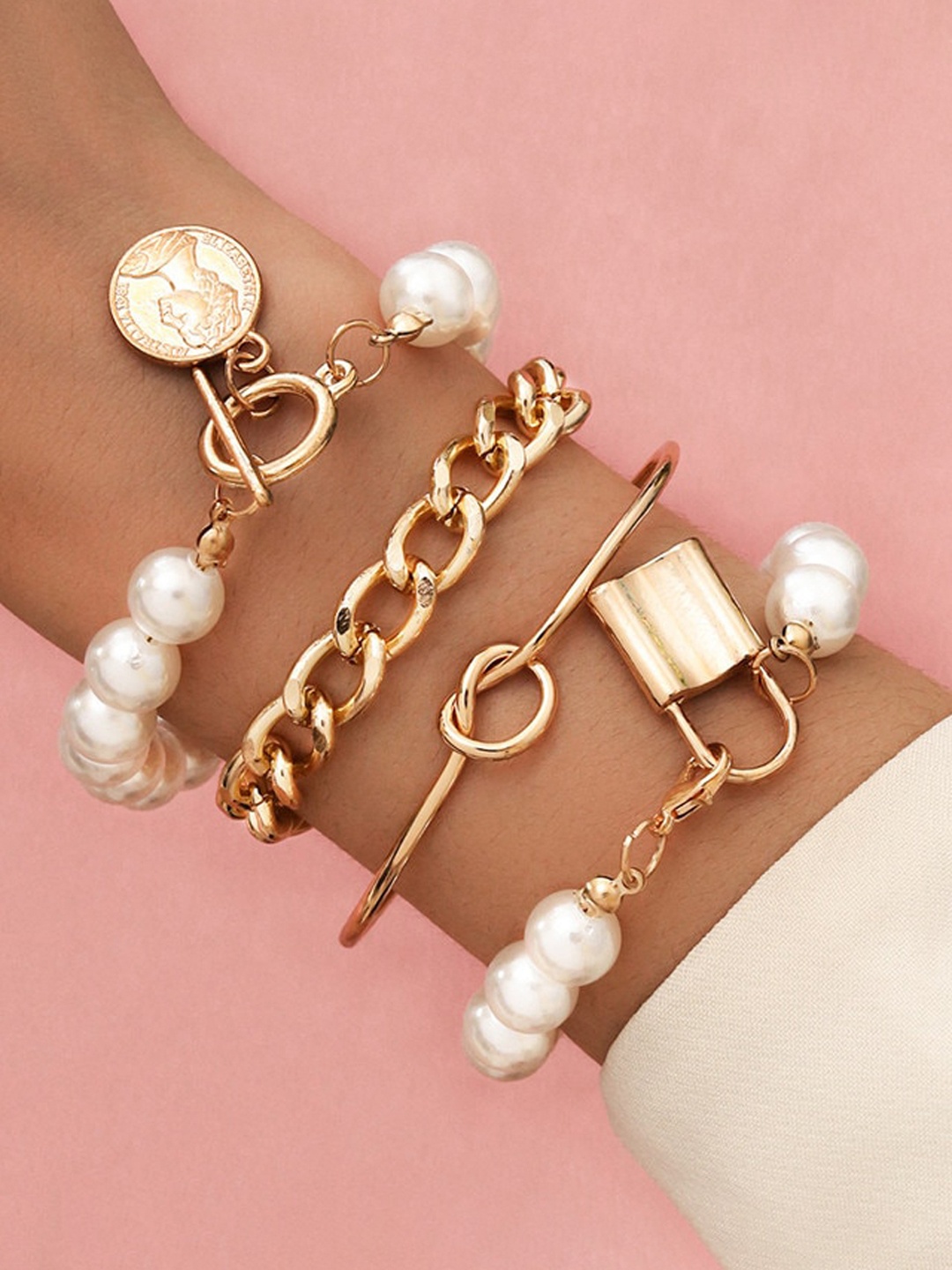 

Jewels Galaxy Women Gold-Toned & White Gold-Plated Link Bracelet