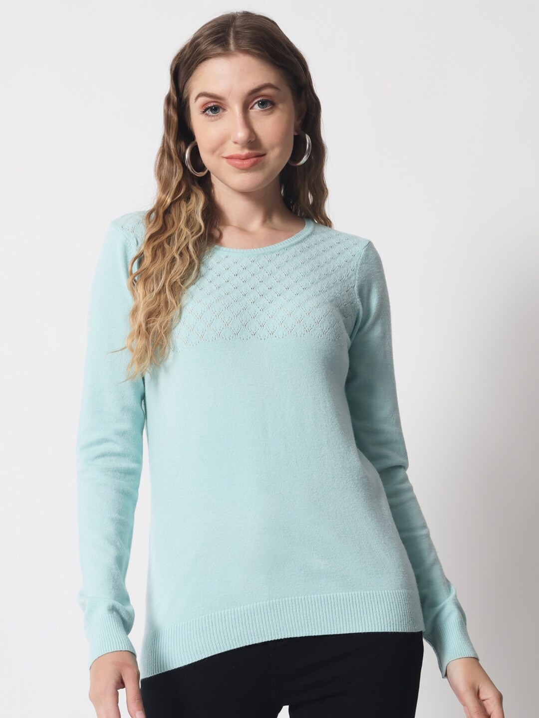 

DAiSY Women Blue Cable Knit Pullover