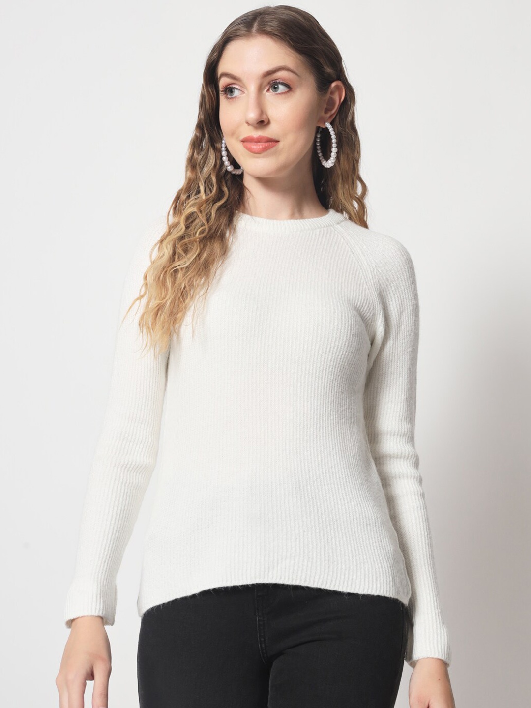 

DAiSY Women White Pullover