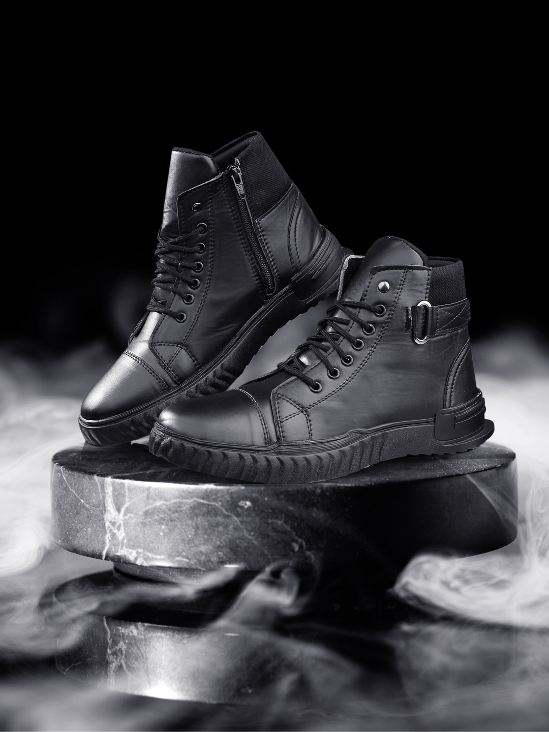 

Woakers Men High-Top Sneakers, Black