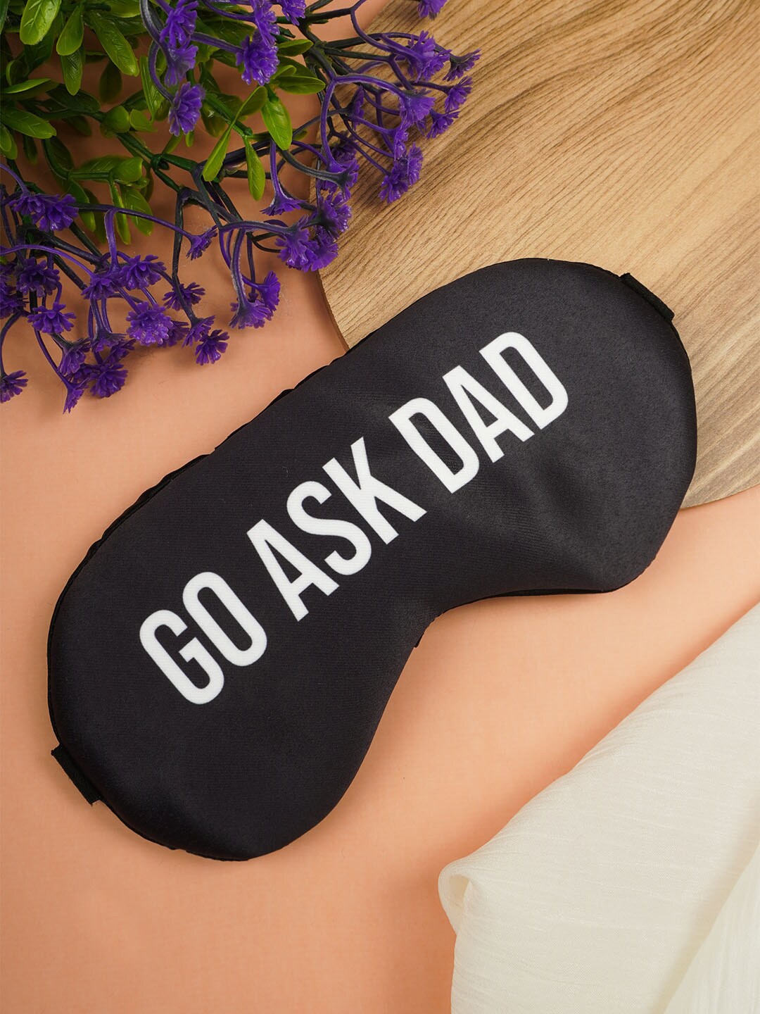 

Crazy Corner Printed Eye Mask, Black