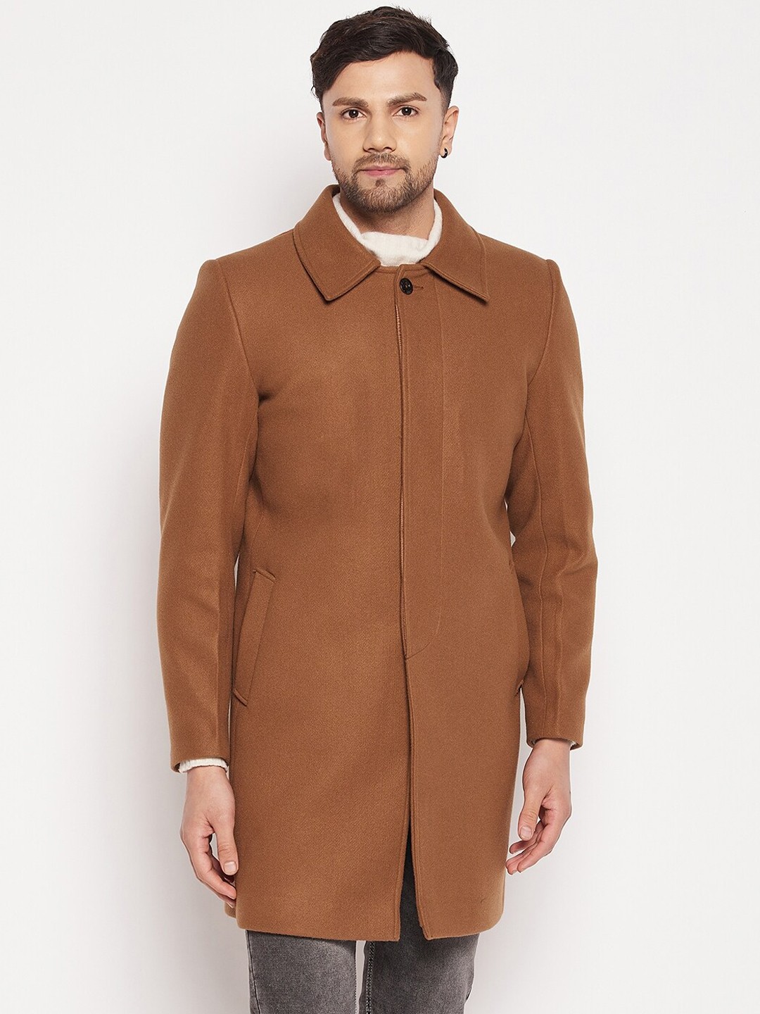 

Okane Men Solid Regular-Fit Wool Overcoat, Tan