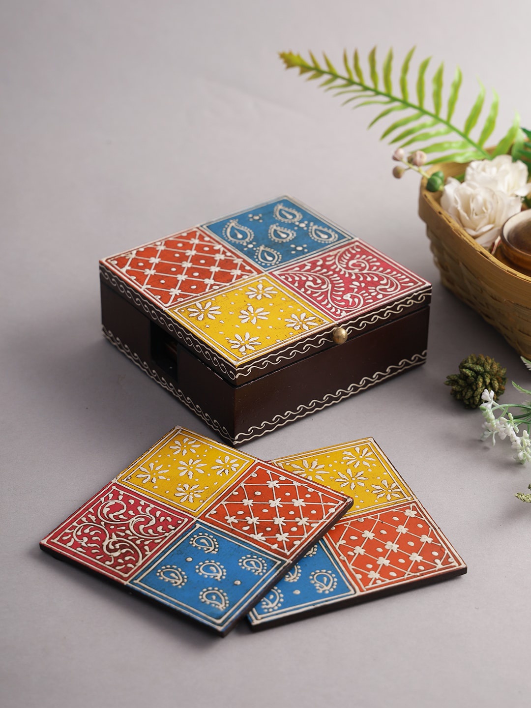 

Aapno Rajasthan Set Of 6 Coaster With Multi Utility Holder, Red