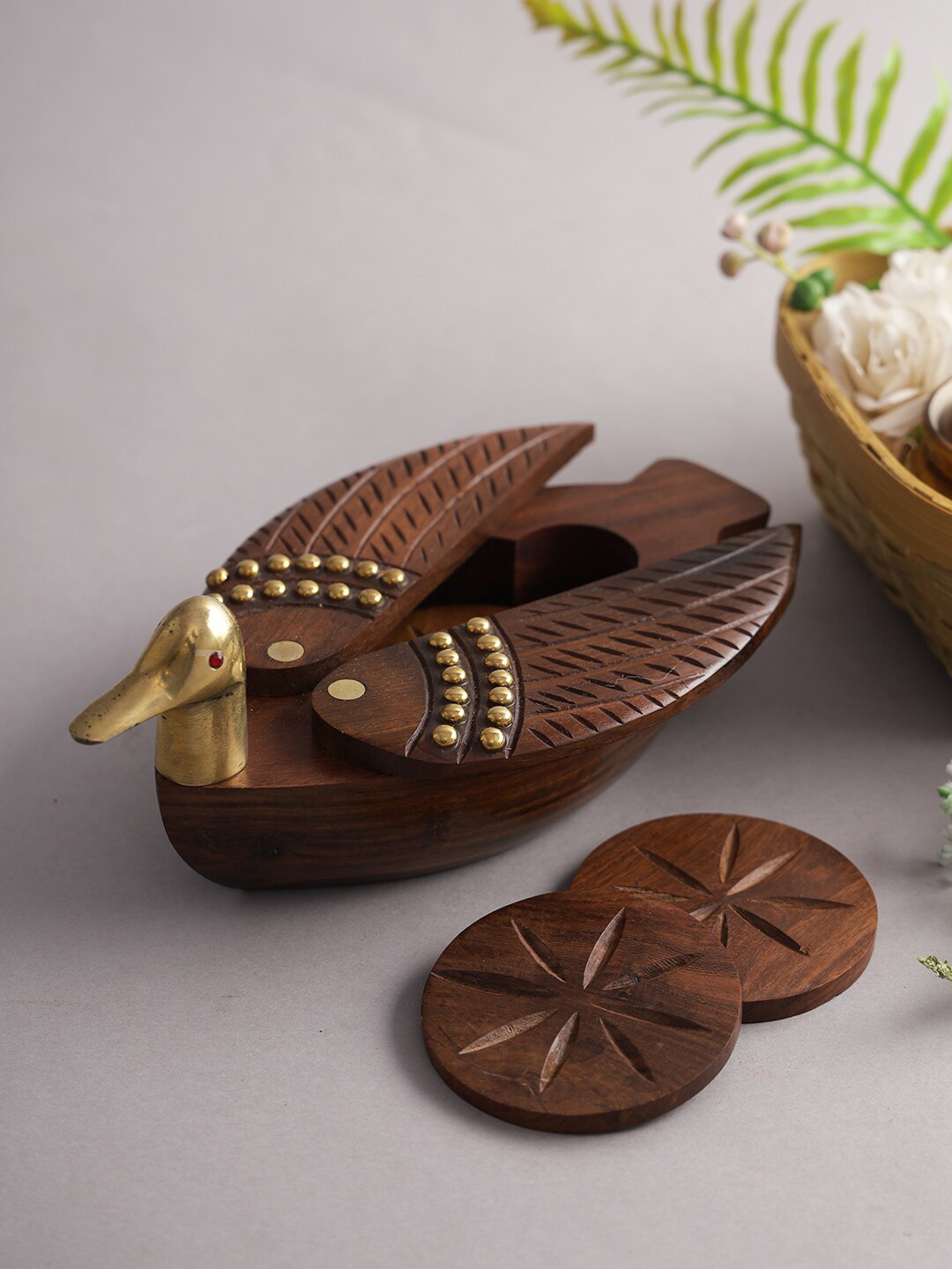 

Aapno Rajasthan Set Of 4 Coaster With Bird Shape Holder, Brown