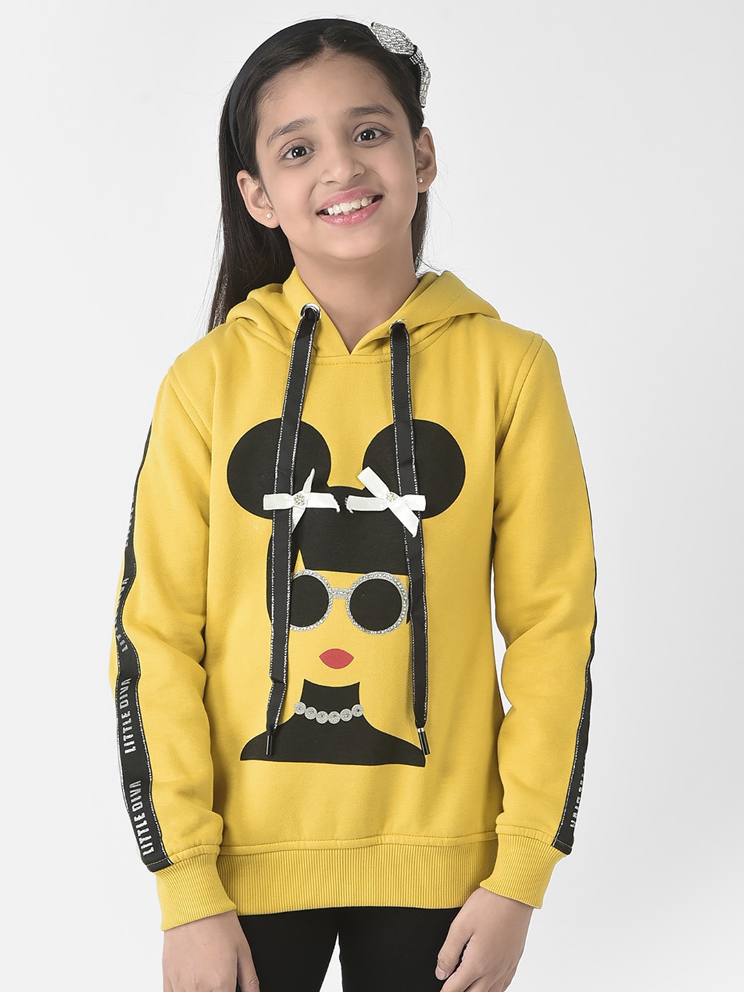 

Crimsoune Club Girls Printed Hooded Sweatshirt, Mustard