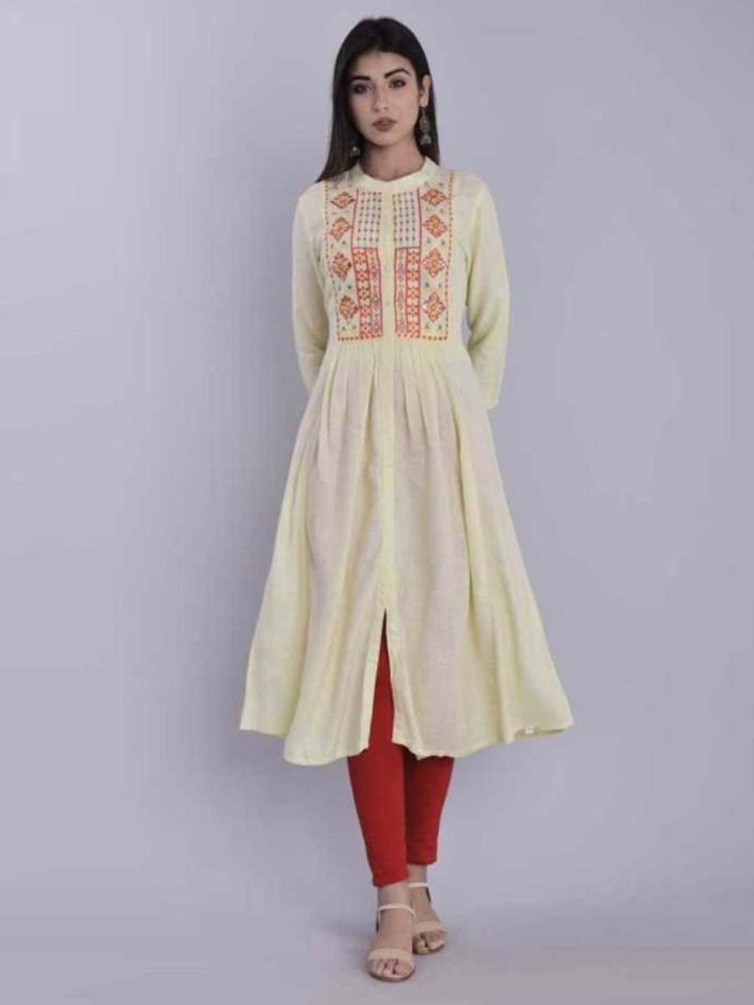 

Mishpra Women Ethnic Motifs Yoke Design Mirror Work Kurta, Beige