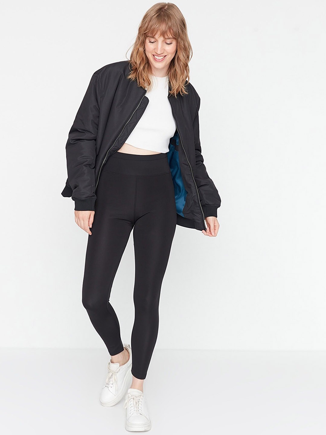 

Trendyol Women Ankle-Length Pure Cotton Leggings, Black