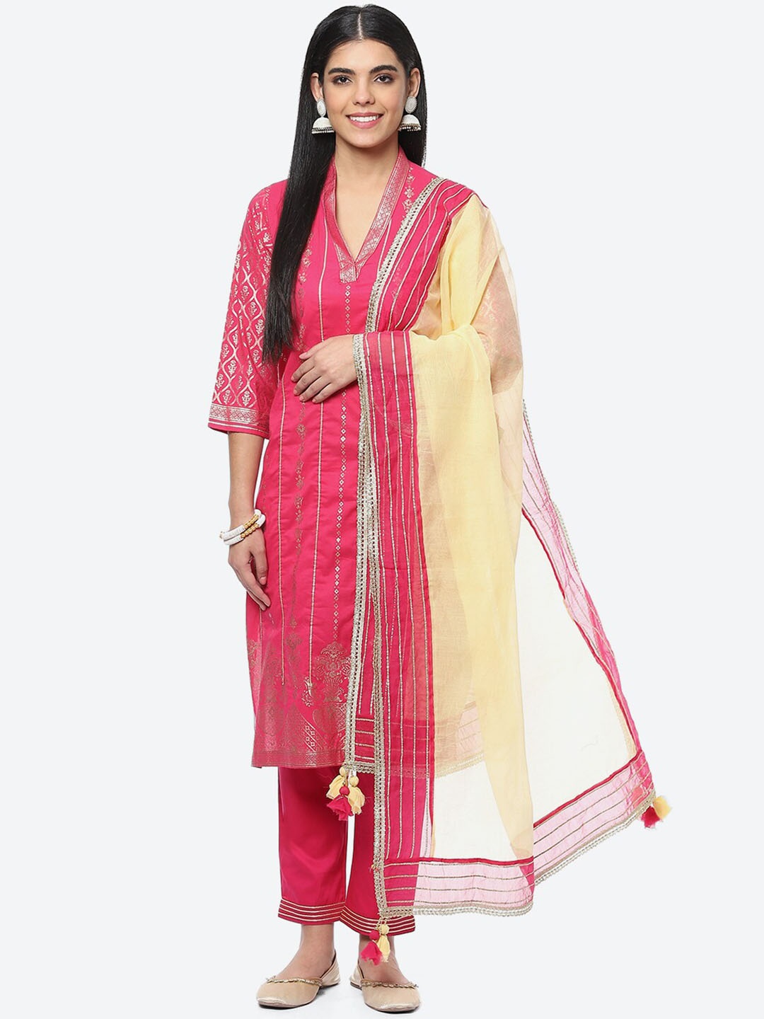 

Biba Women Ethnic Motifs Printed Gotta Patti Kurta with Trousers & With Dupatta, Fuchsia