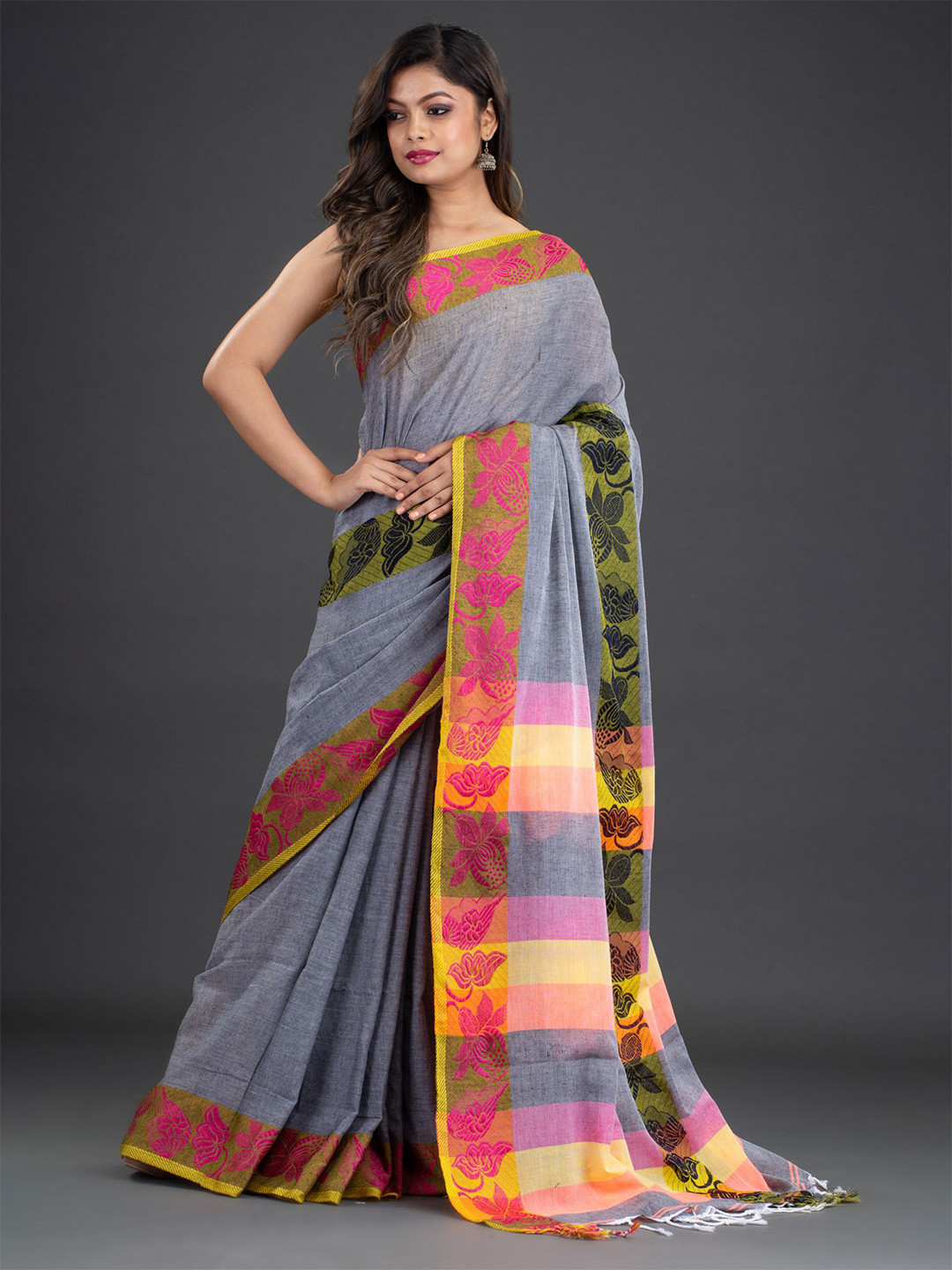 

Arhi Woven Design Zari Pure Cotton Saree, Grey