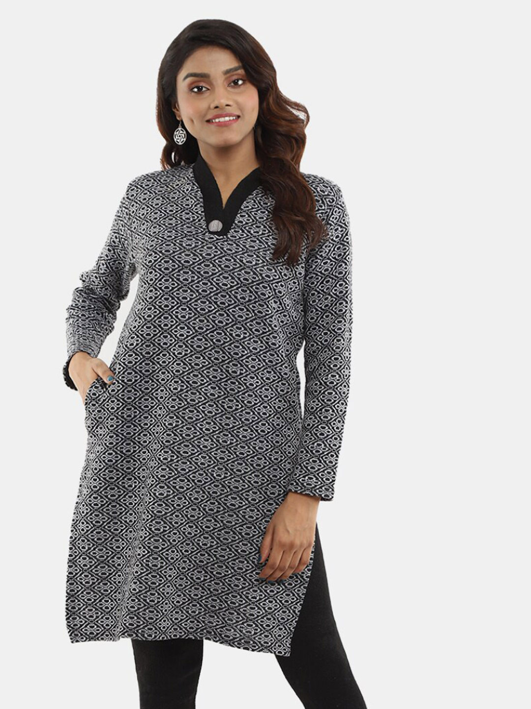 

V-Mart Women Geometric Printed Jacquard Kurta, Grey