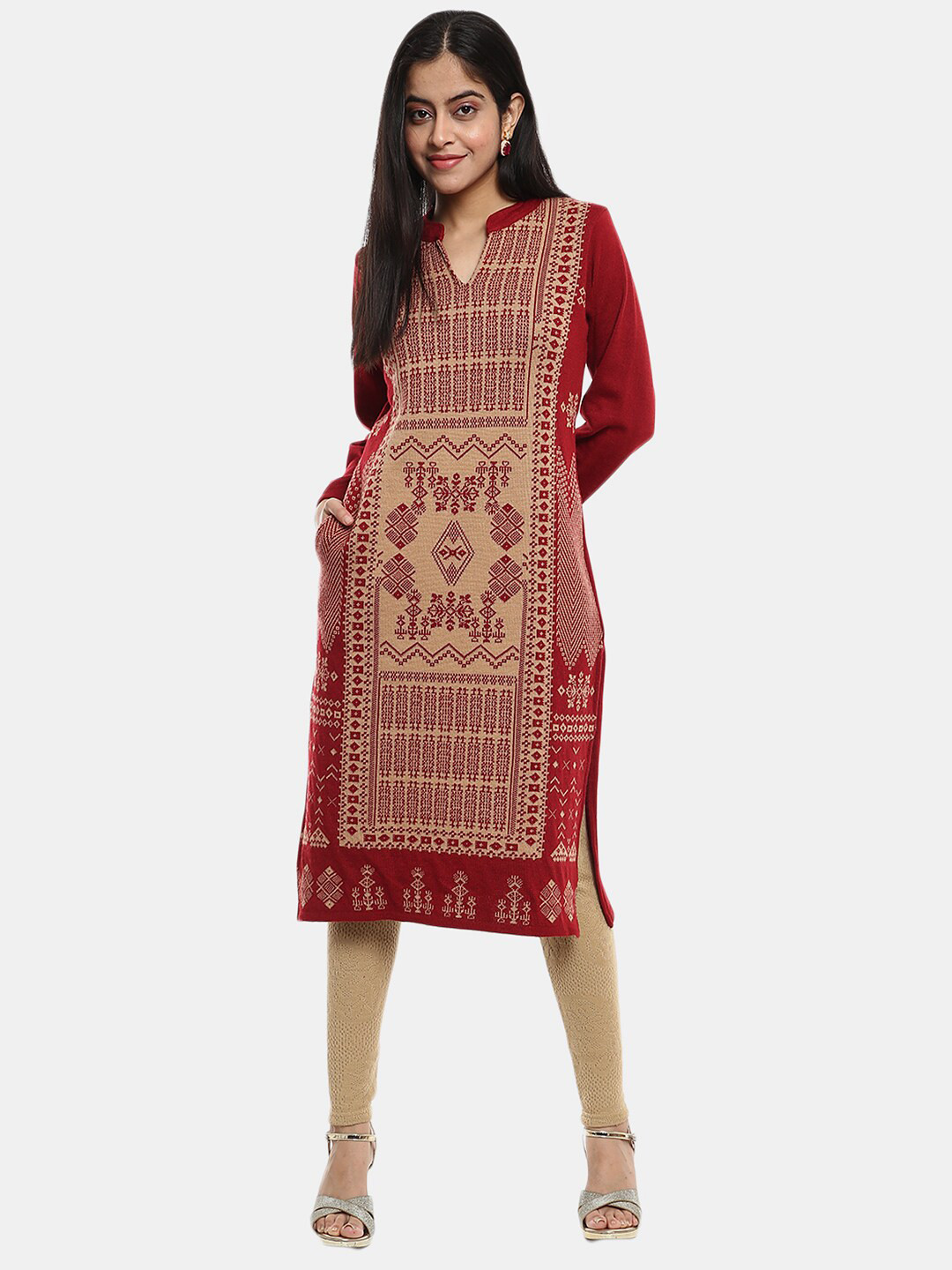 

V-Mart Women Tribal Printed Acrylic Kurta, Maroon
