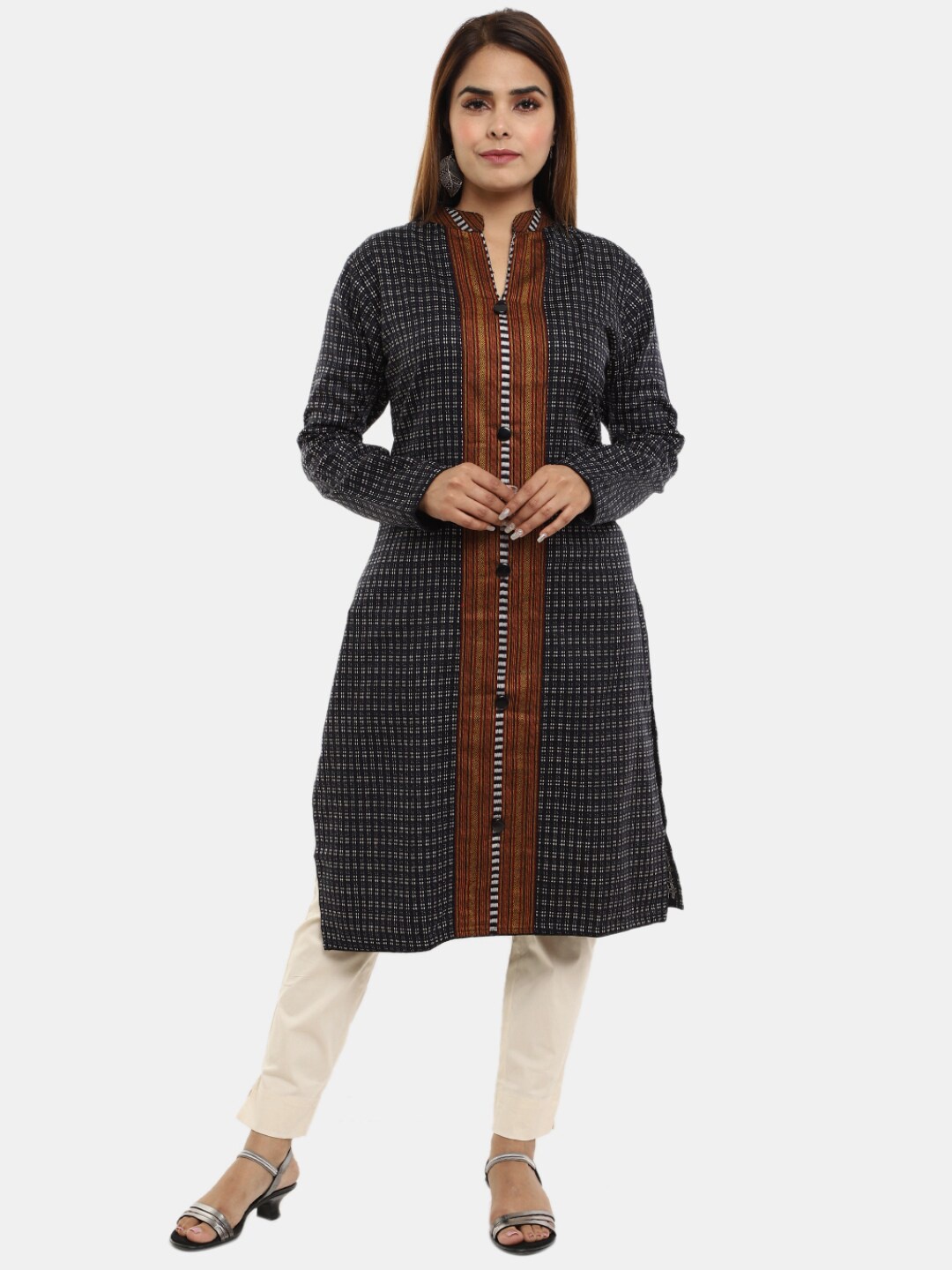 

V-Mart Women Mandarin Collar Jacquard Acrylic Kurta, Black