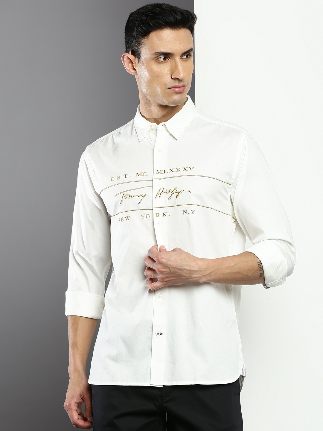 

Tommy Hilfiger Men Casual Cotton Shirt, Off white
