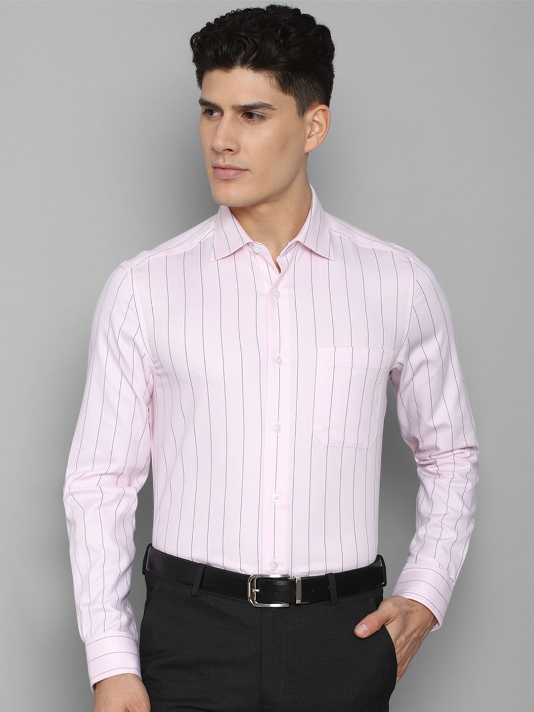 

Louis Philippe Men Cotton Striped Formal Shirt, Pink