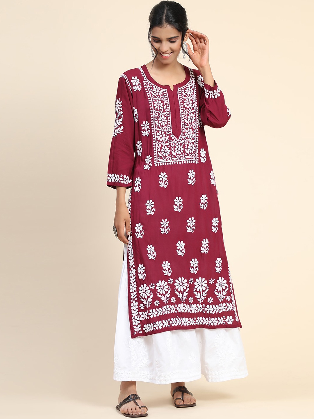 

HOUSE OF KARI Women Cotton Ethnic Motifs Embroidered Thread Work Kurta, Maroon