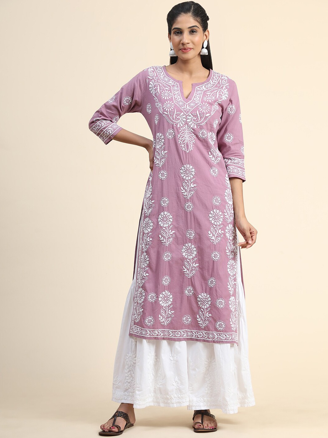 

HOUSE OF KARI Floral Embroidered Chikankari Cotton Kurta, Purple