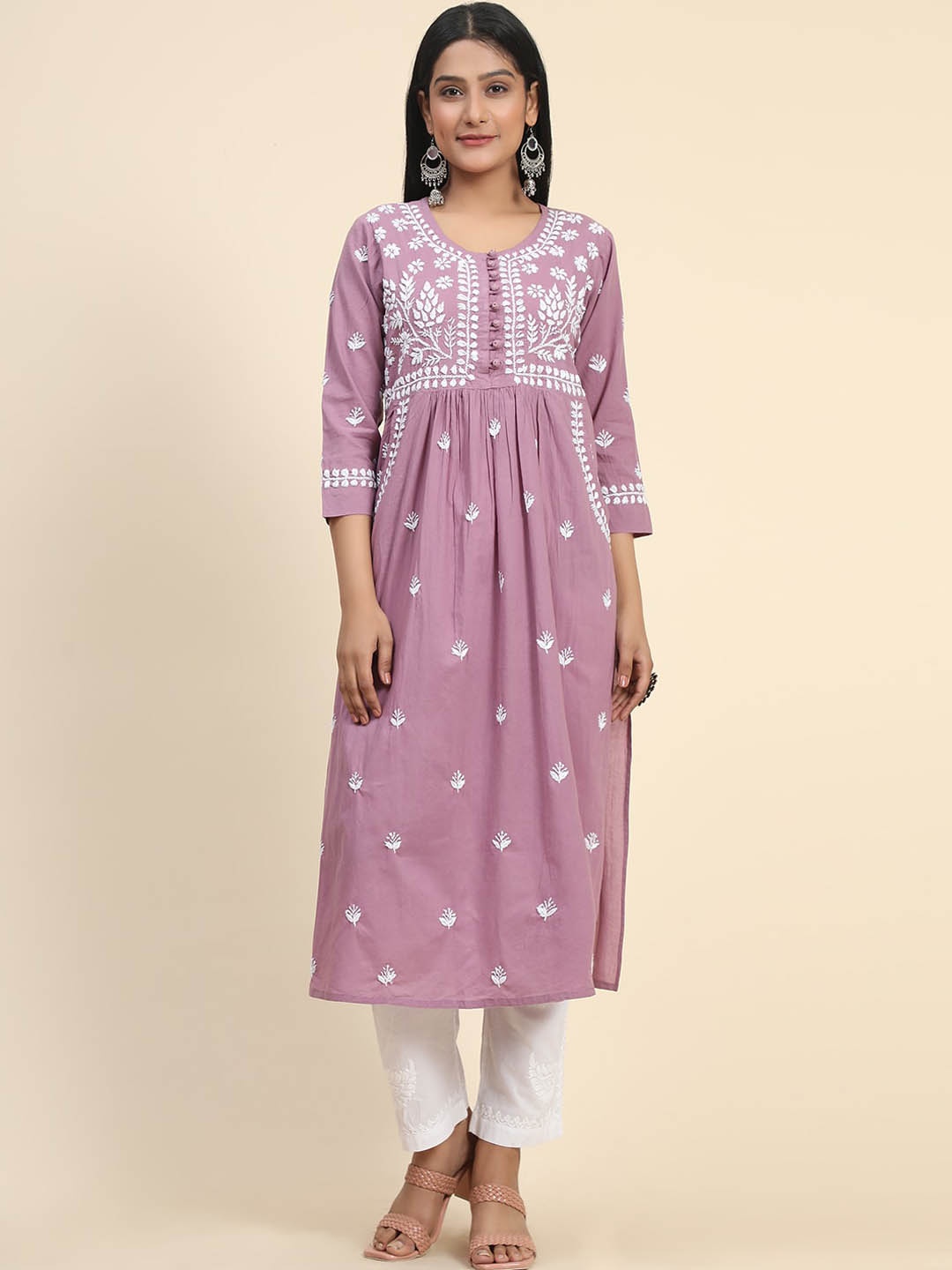 

HOUSE OF KARI Women Floral Embroidered Thread Work Cotton Kurta, Lavender