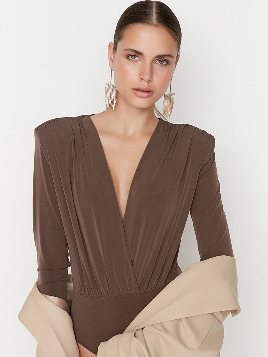 

Trendyol V-Neck Long Sleeve Top, Brown