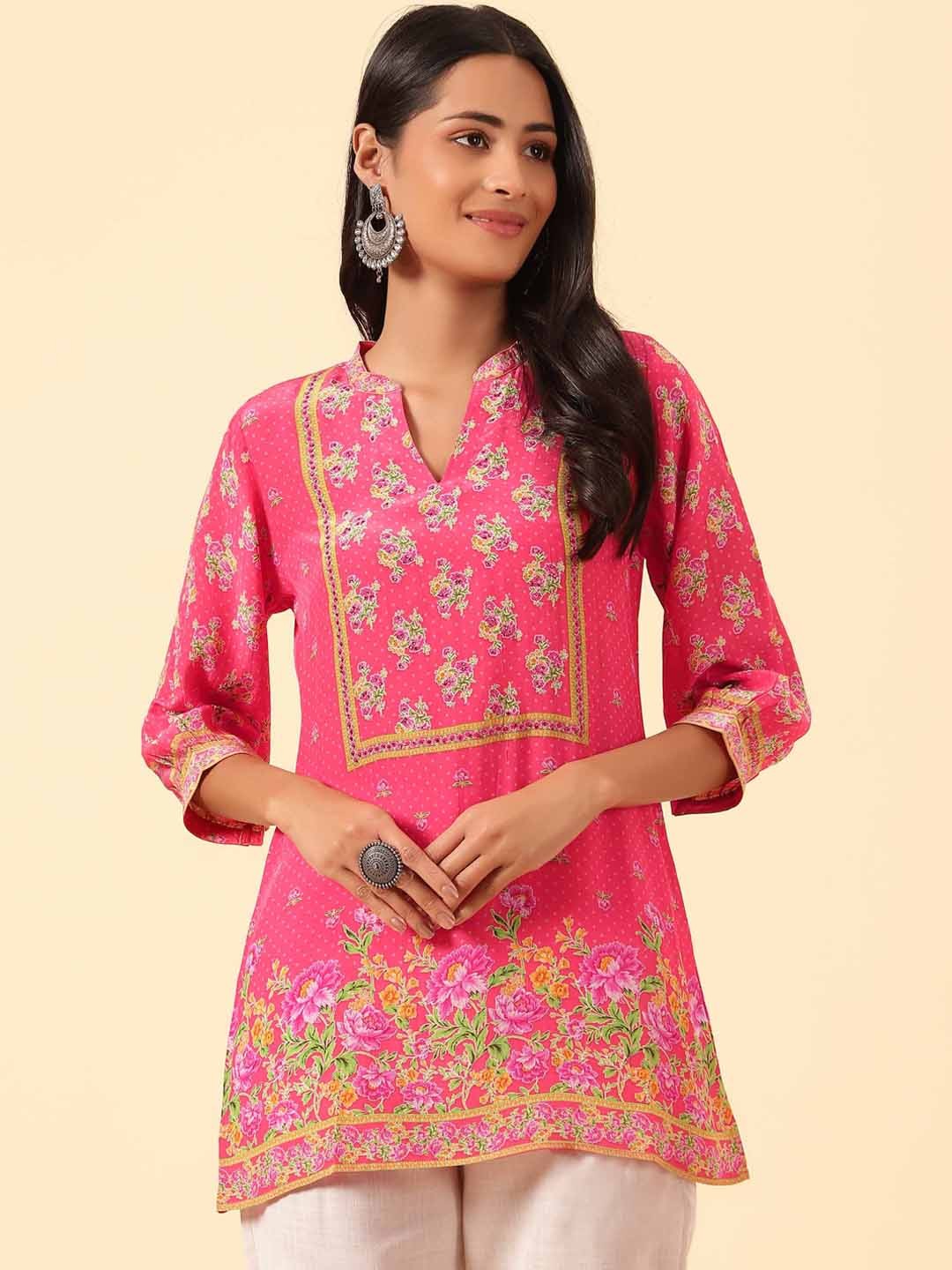 

Meena Bazaar Women Floral Printed Crepe Kurti, Coral