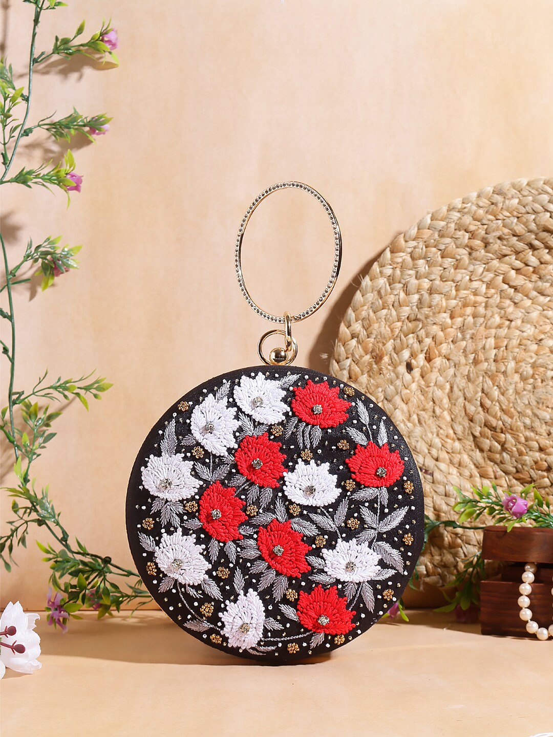 

Swisni Floral Embroidered Embellished Box Clutch, Black
