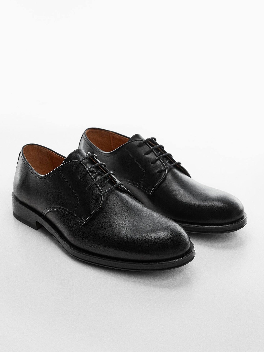 

MANGO MAN Men Leather Derbys, Black