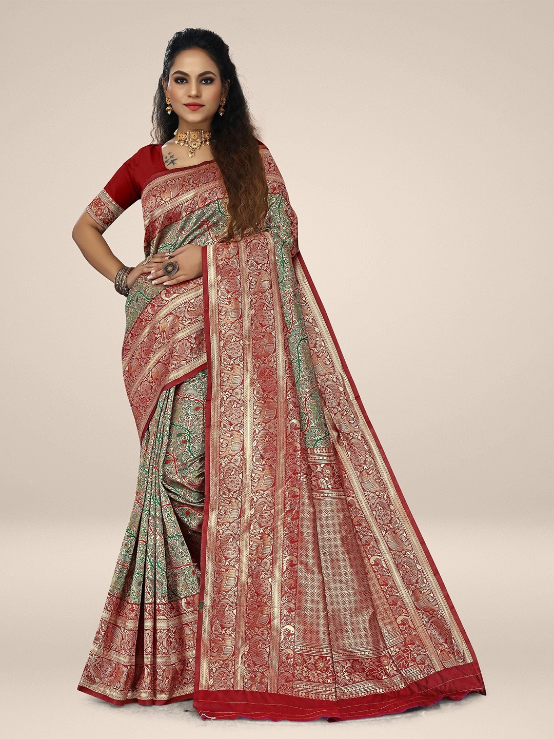 

Rivana Woven Design Zari Kanjeevaram Saree, Green