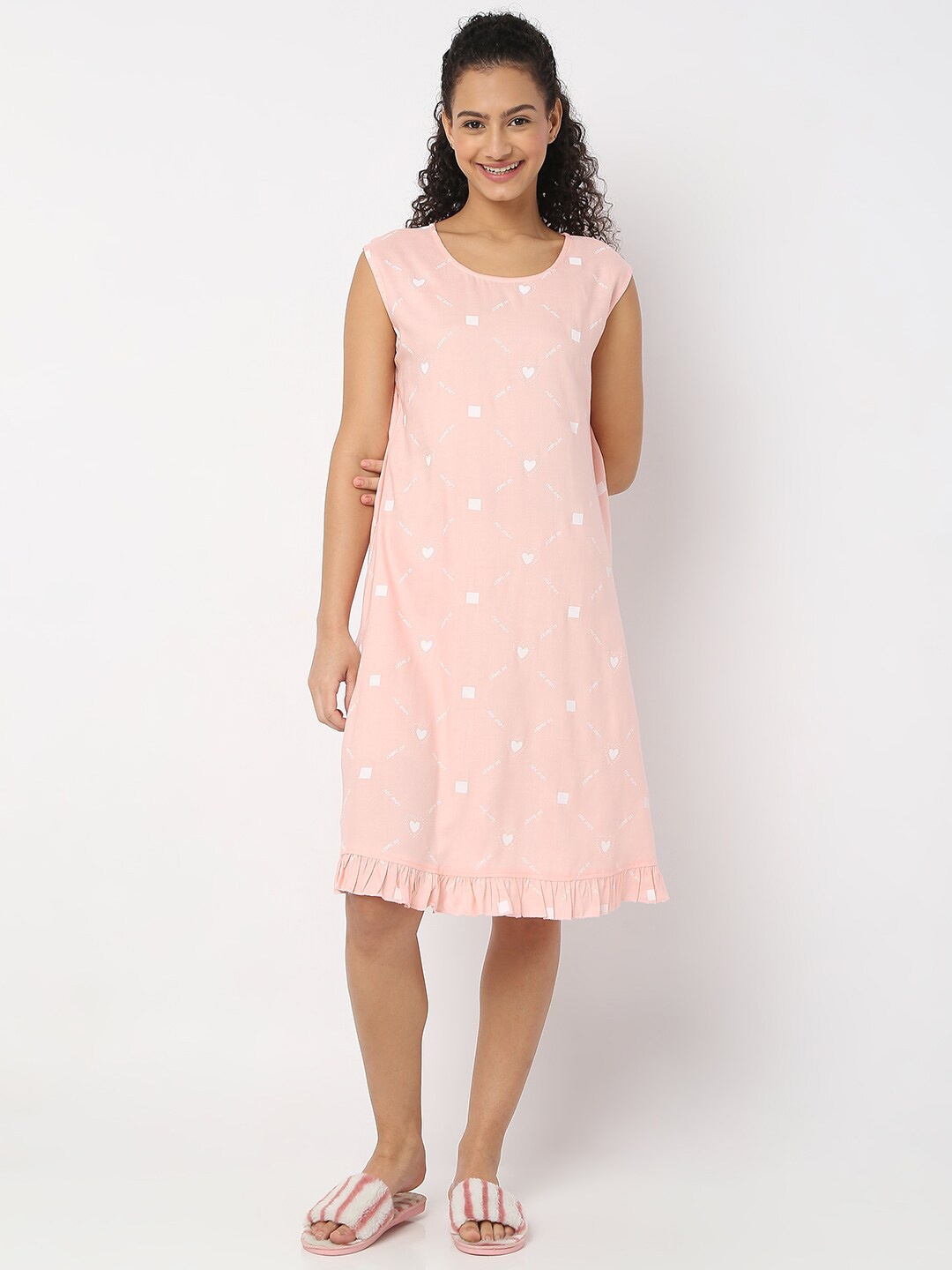 

Smarty Pants Pure Cotton Printed Nightdress, Peach