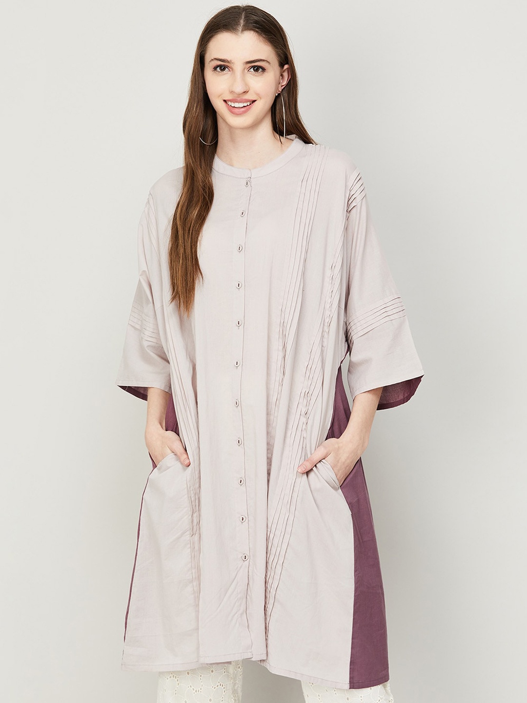 

Melange by Lifestyle Women Colourblocked Flared Sleeves Cotton Kurta, Lavender