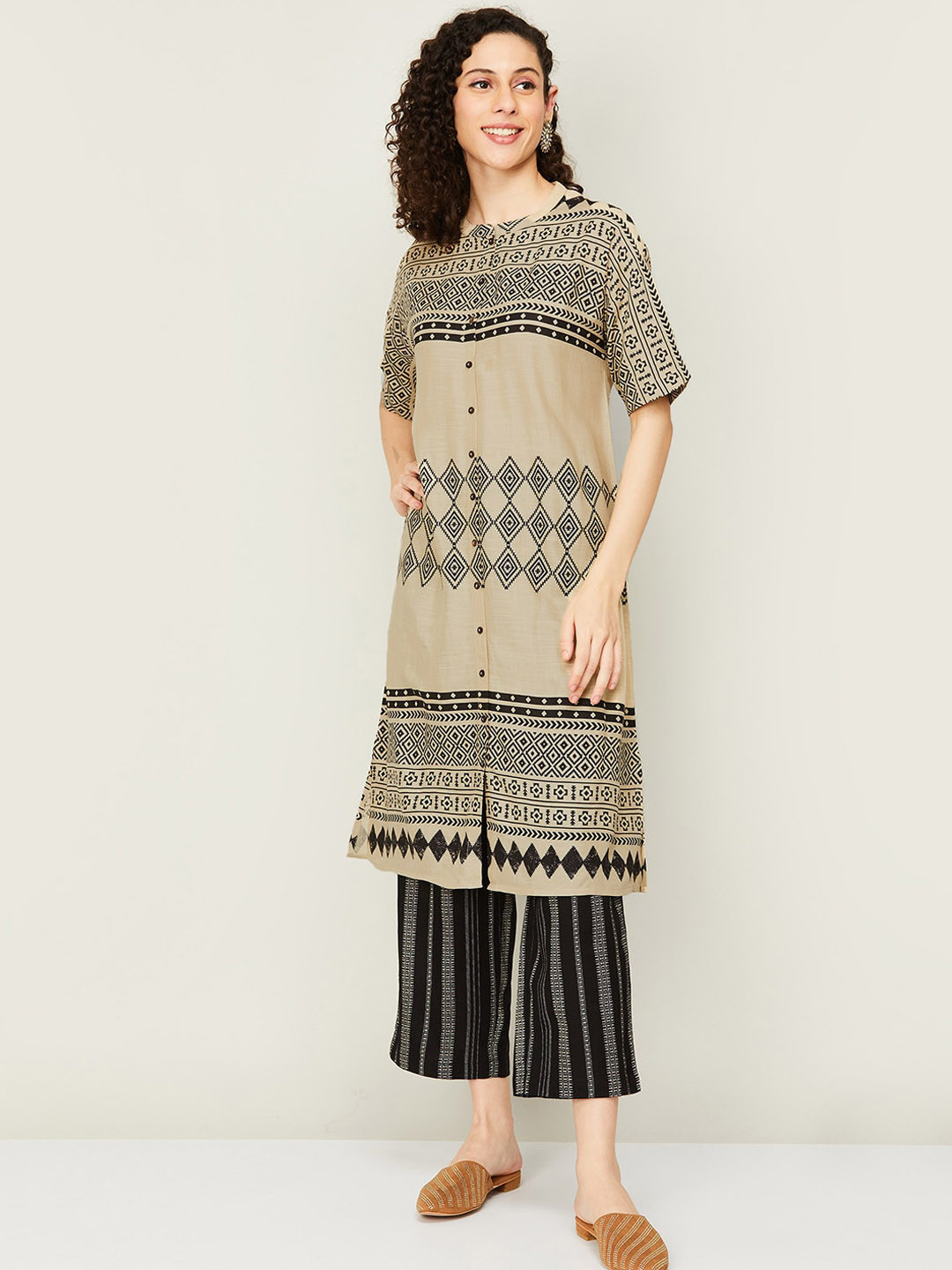 

Melange by Lifestyle Women Tribal Printed Kurta, Beige
