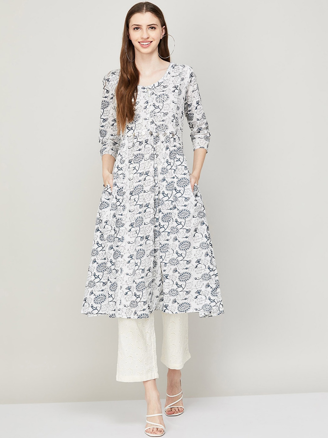

Melange by Lifestyle Women Floral Printed Cotton Kurta, White