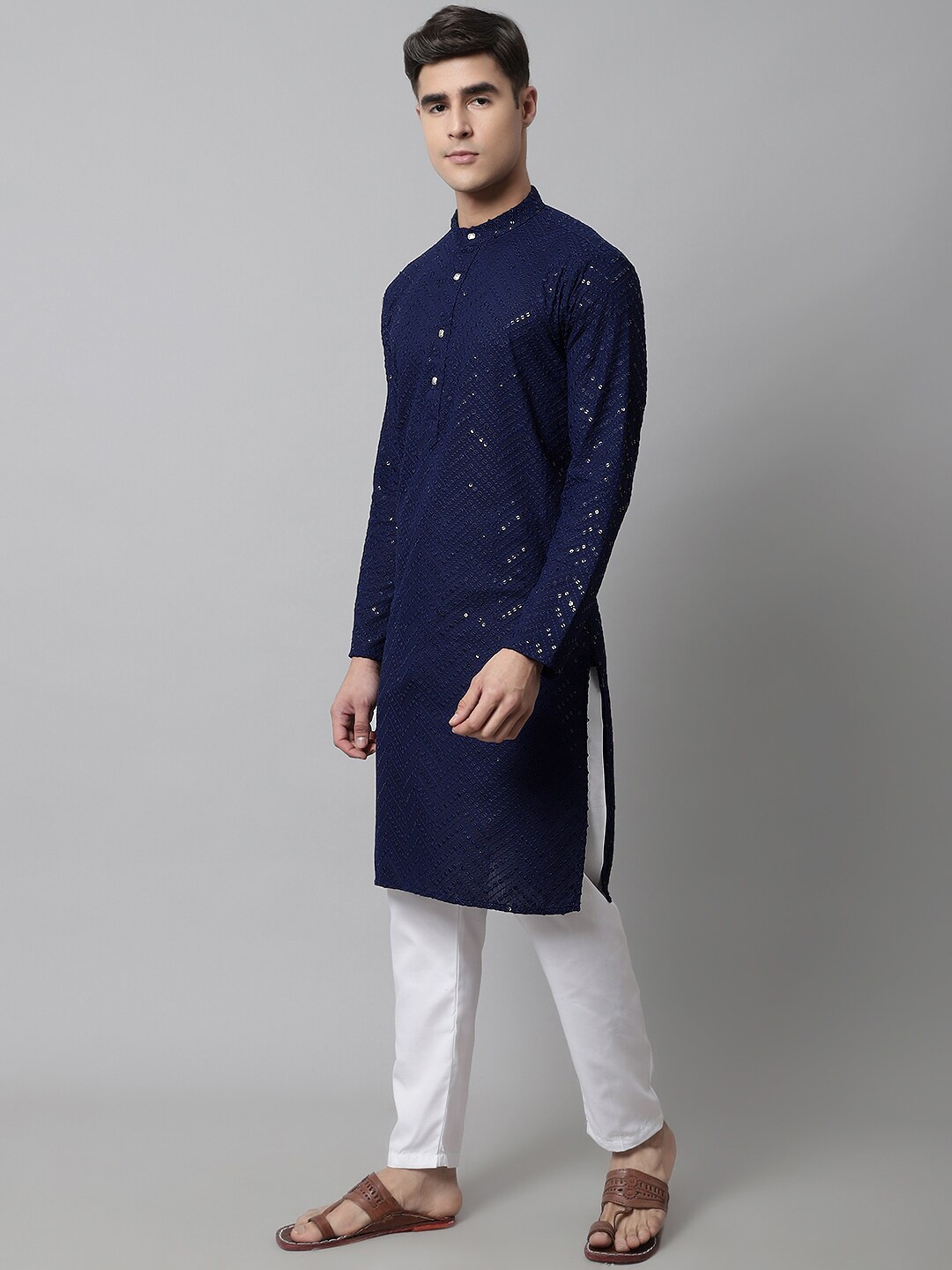 

Jompers Men Ethnic Motifs Embroidered Sequinned Pure Cotton Kurta with Pyjamas, Navy blue