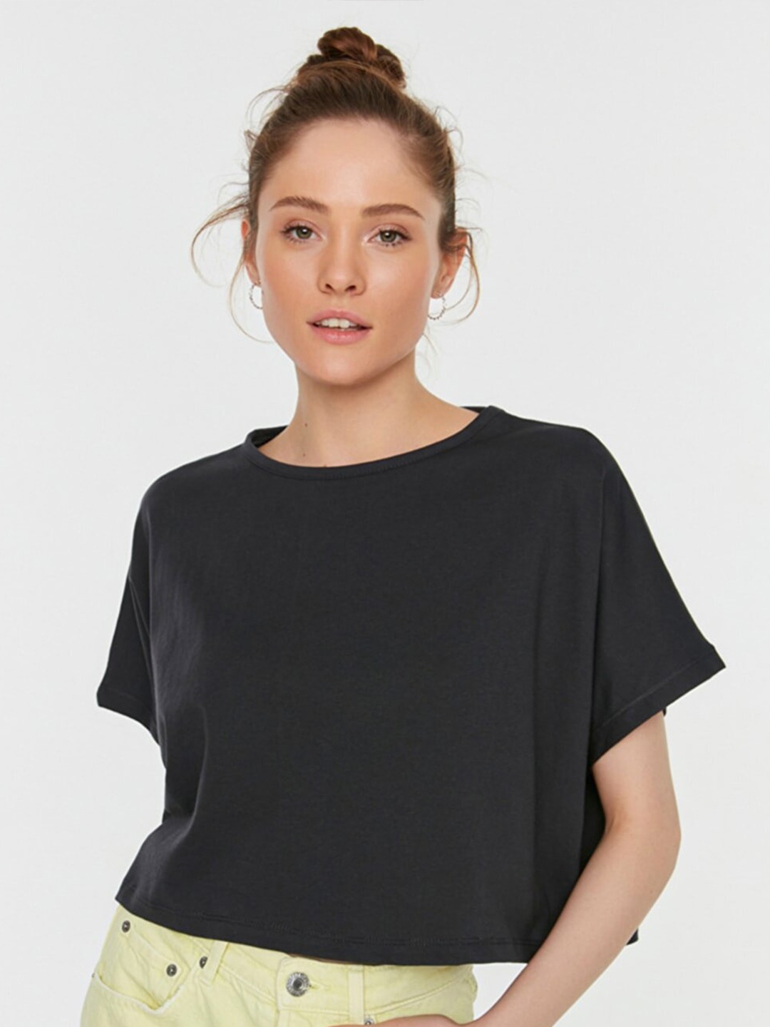

Trendyol Women Boxy Pure Cotton T-shirt, Black