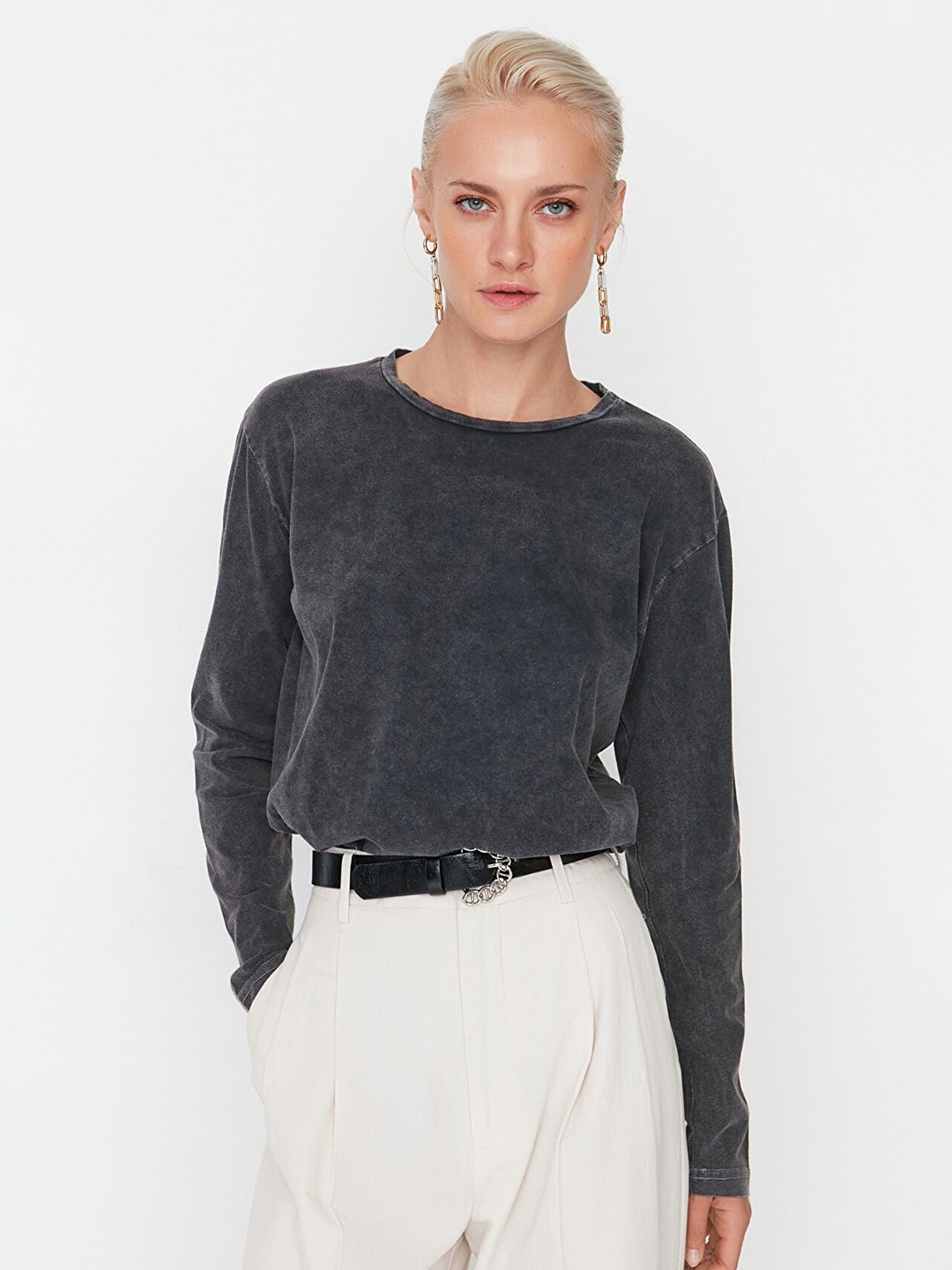 

Trendyol Women Pure Cotton T-shirt, Charcoal