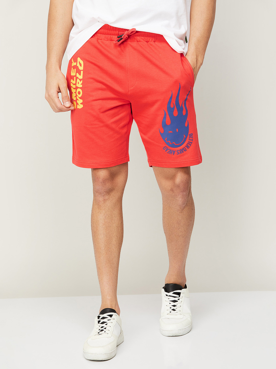 

SmileyWorld Men Printed Cotton Slim Fit Shorts, Red