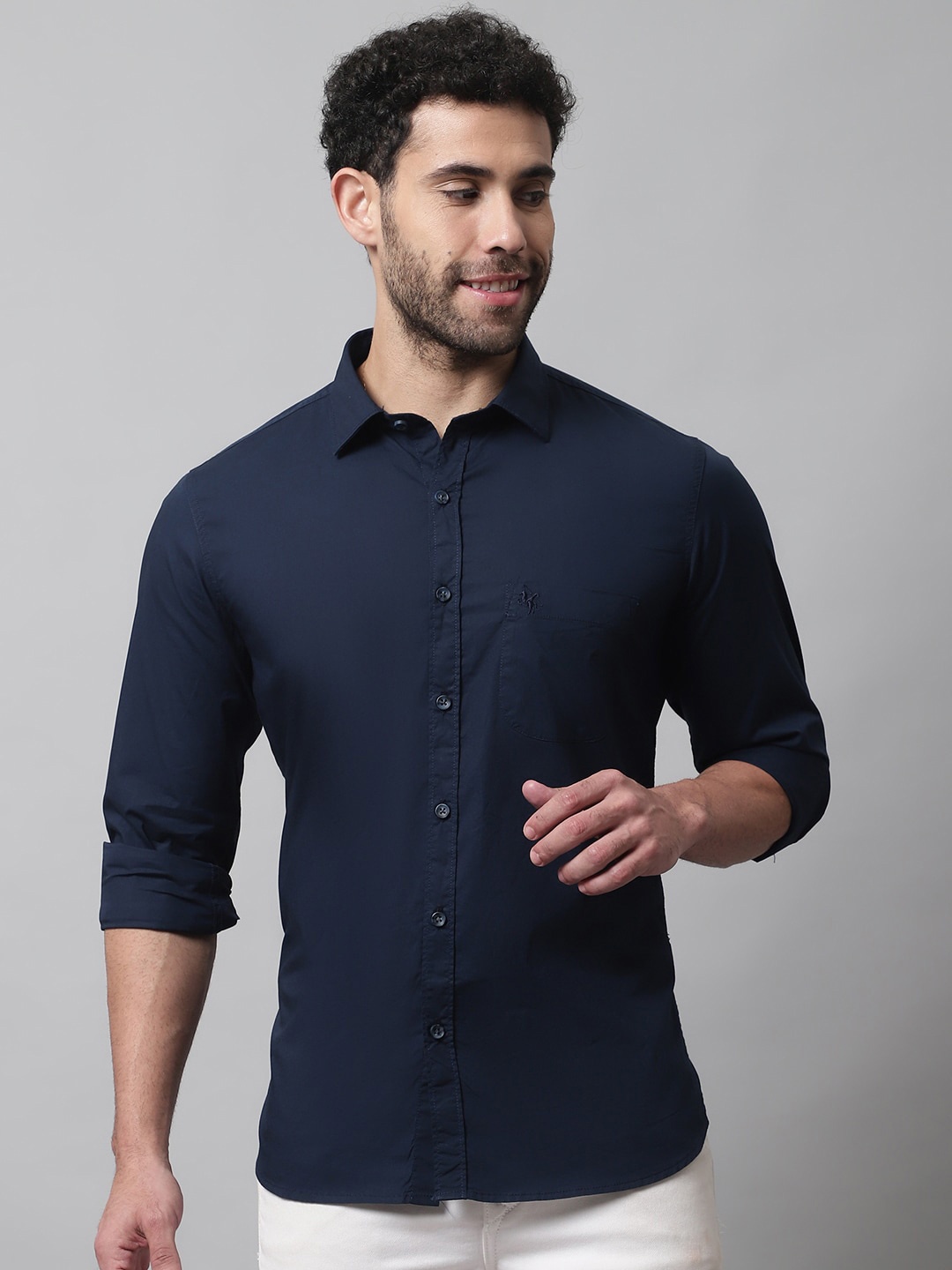 

Cantabil Men Solid Casual Cotton Shirt, Navy blue